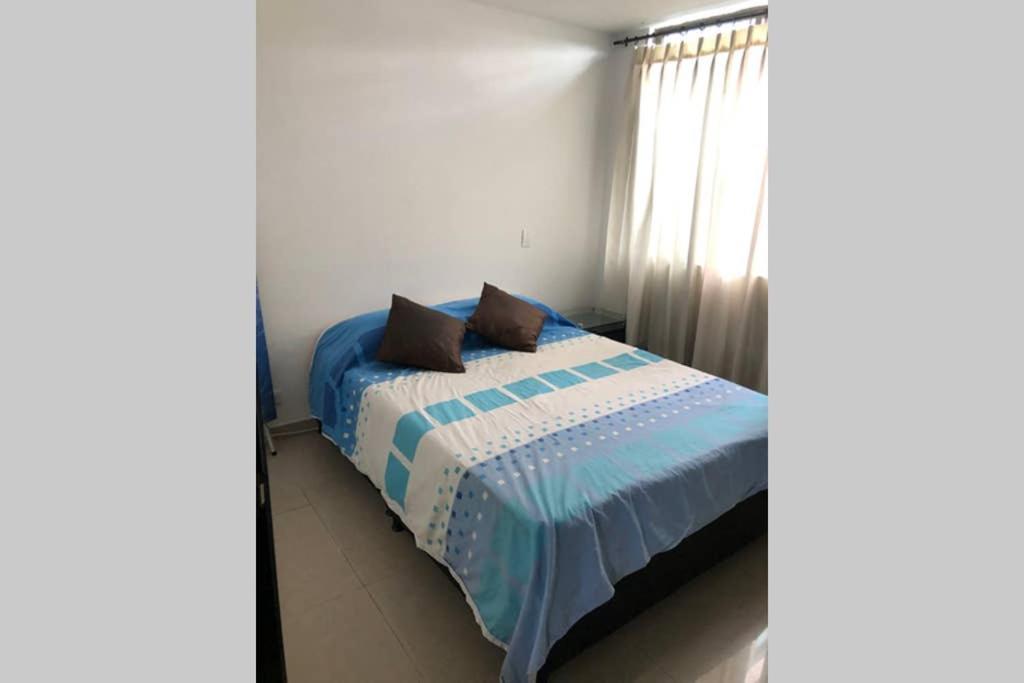 Apartamento Amoblado Con Excelente Ubicacion Pereira Bagian luar foto