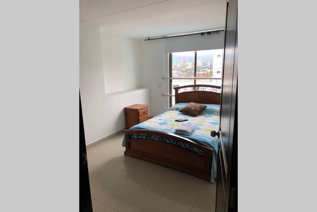 Apartamento Amoblado Con Excelente Ubicacion Pereira Bagian luar foto